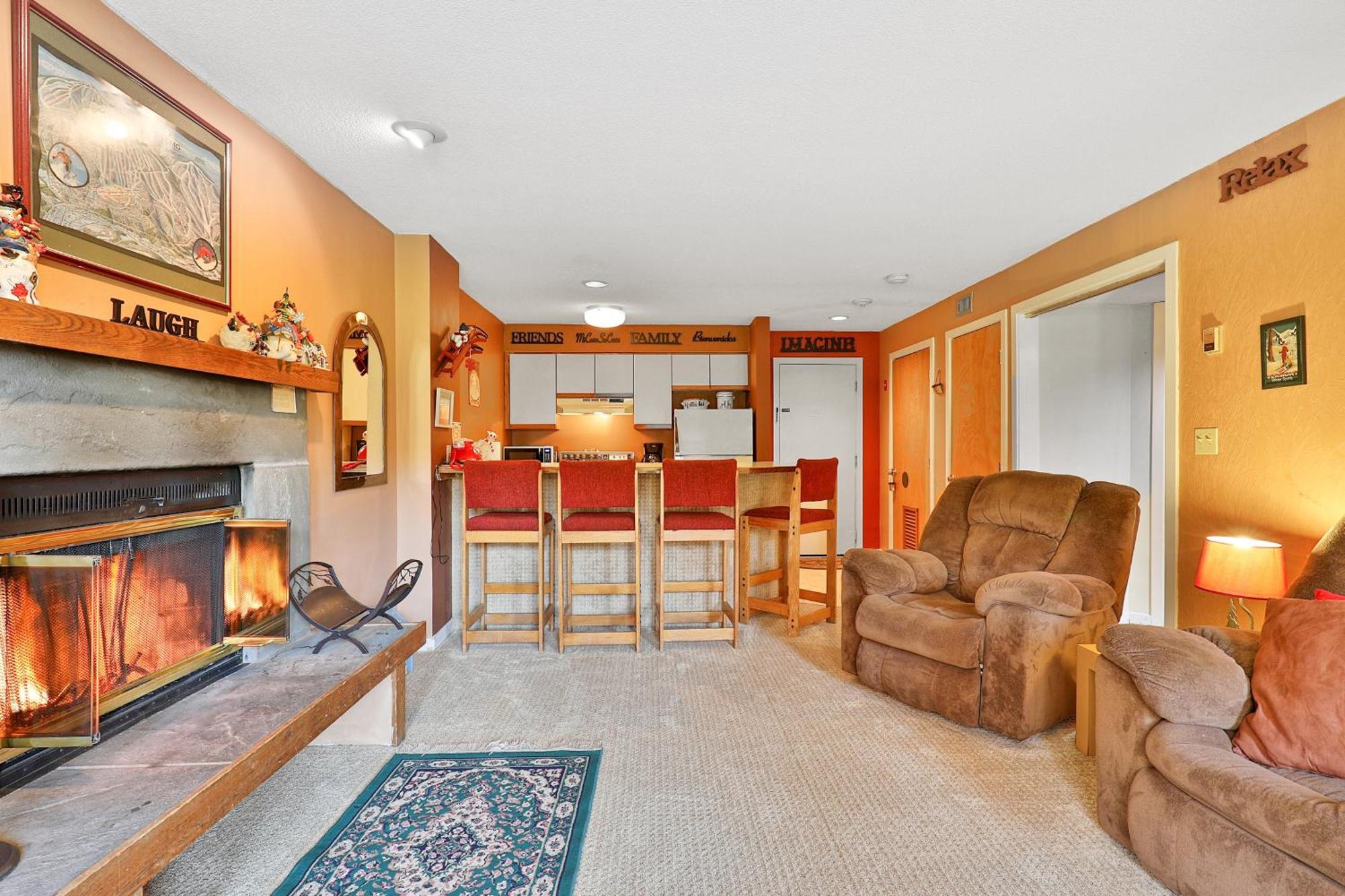 Okemo Mountain Lodge Ludlow Room photo